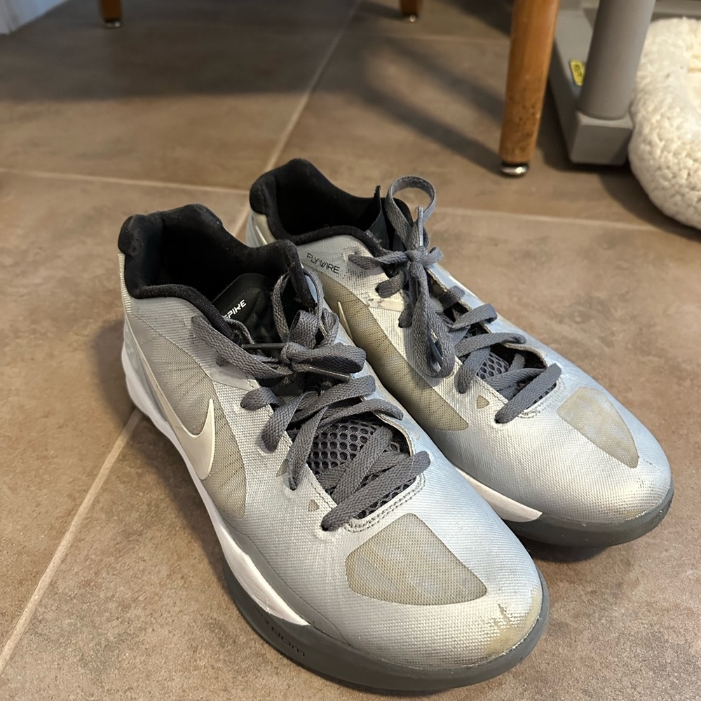 Nike Volleyball Court Shoes